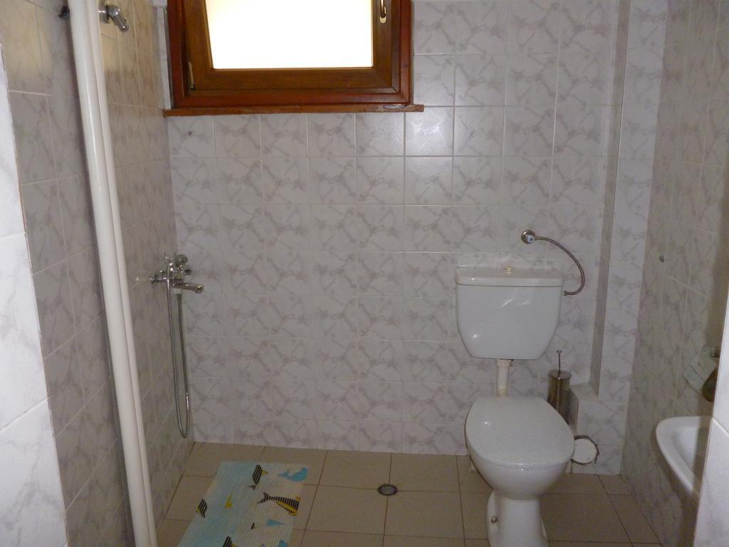 Hotel Comfort Veliko Tarnovo Bilik gambar